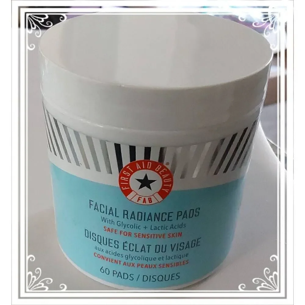New~FIRST AID BEAUTY Facial Radiance Pads~60 Pads